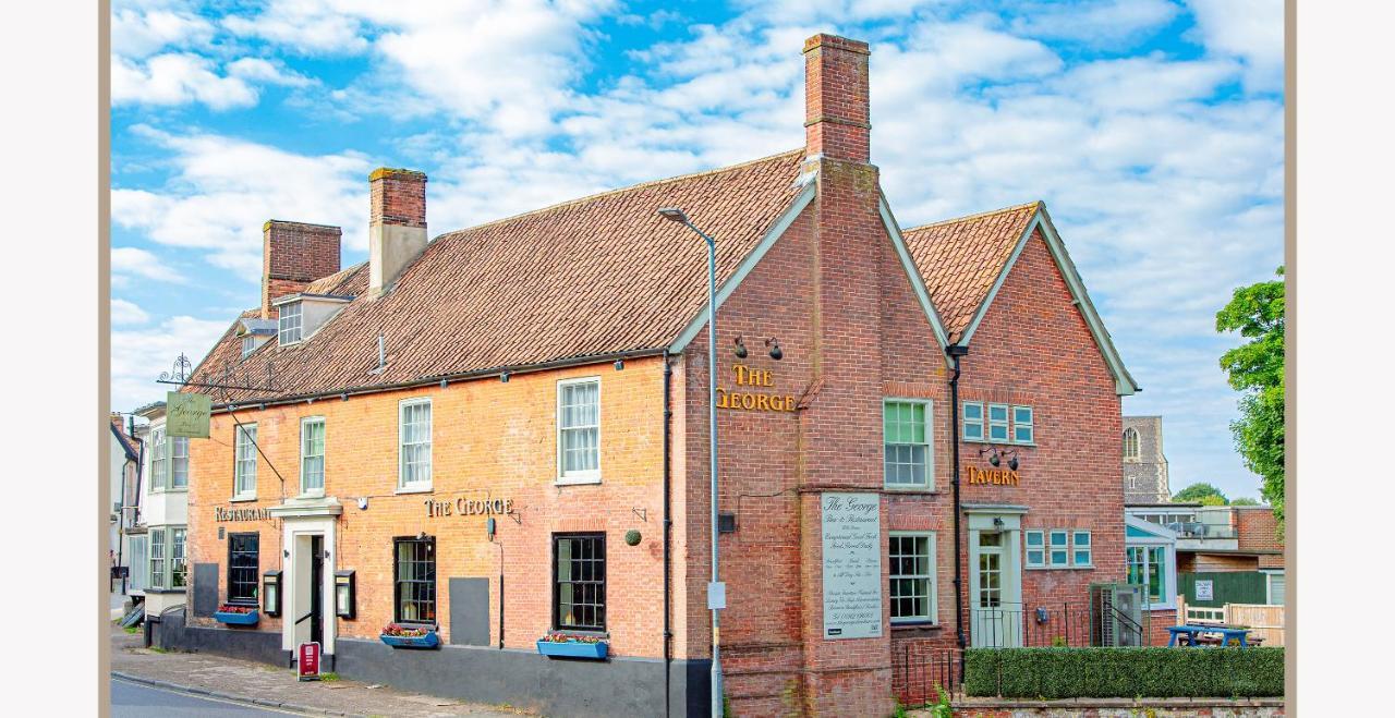 The George Hotel, Dereham ภายนอก รูปภาพ